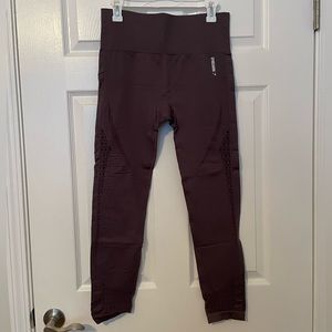 GYMSHARK leggings - size L